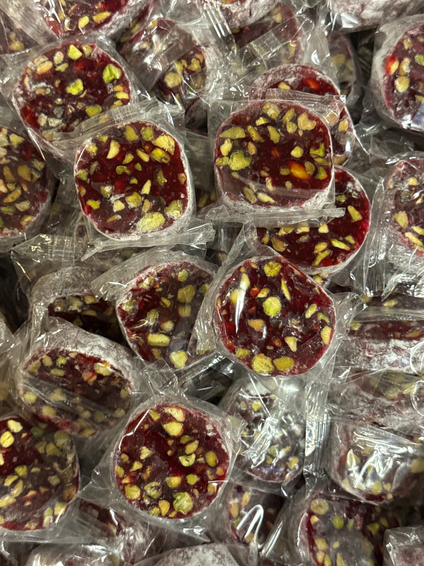 Lokoum grenade fourré à la pistache – 5 pièces rondes