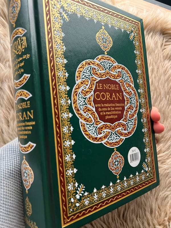 Coran grand format 24 * 17 cm | Arabe - Français - Phonétique | Maison d’Ennour - KokechliMa boutique